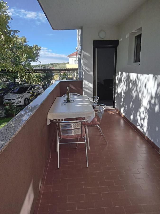 Apartments Mira Krk Krk Town Bagian luar foto